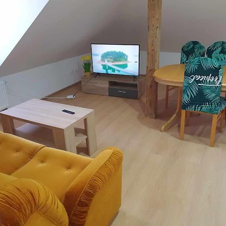 Apartment U Cerneho Orla Karlovy Vary Kültér fotó