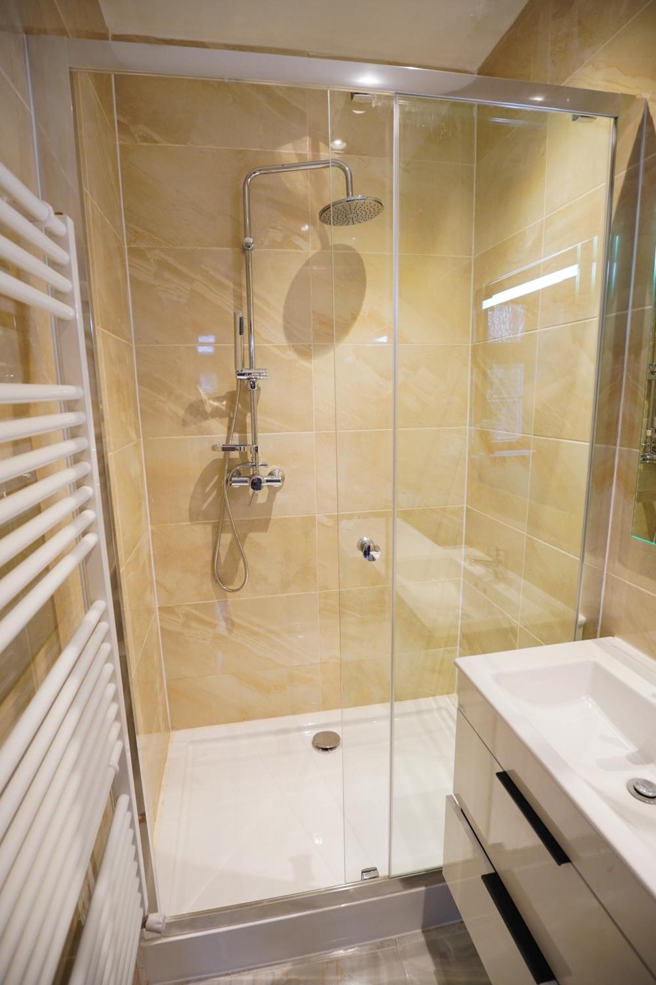 Apartment U Cerneho Orla Karlovy Vary Kültér fotó