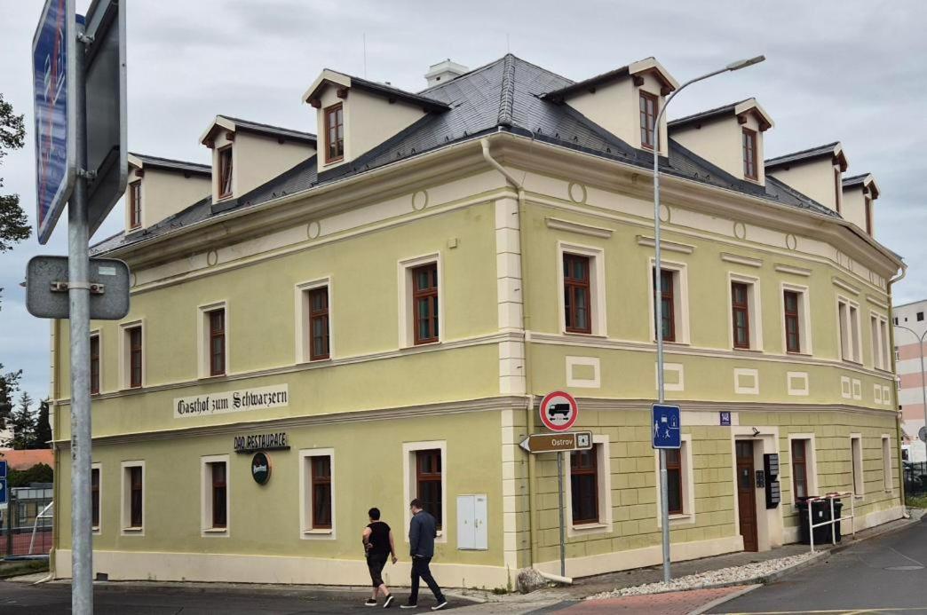 Apartment U Cerneho Orla Karlovy Vary Kültér fotó